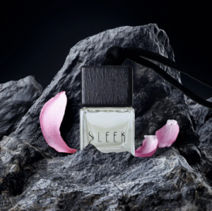SLEEK CHERRY BLOSSOM PARFUM POUR VOITURE 8ML
